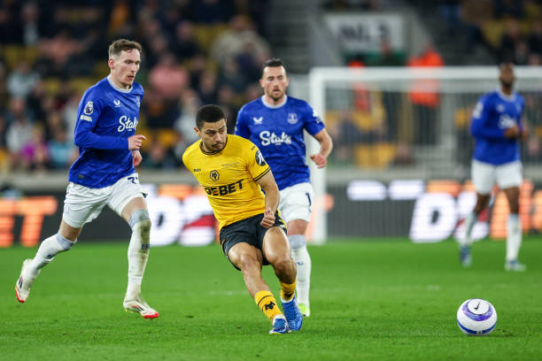 地让自己成 地让自己成